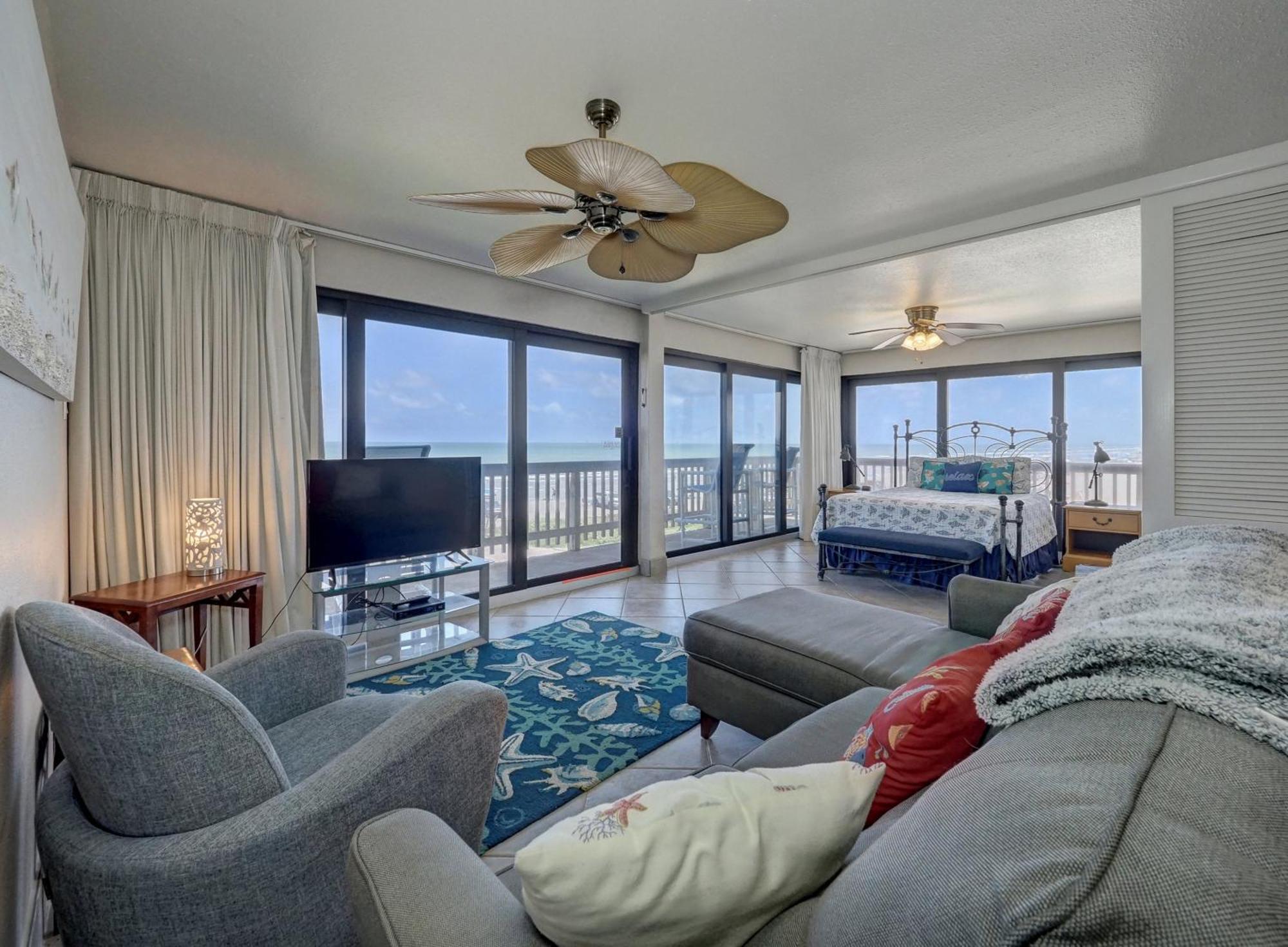 Island House Beachfront Condo Hotel Corpus Christi Exterior photo